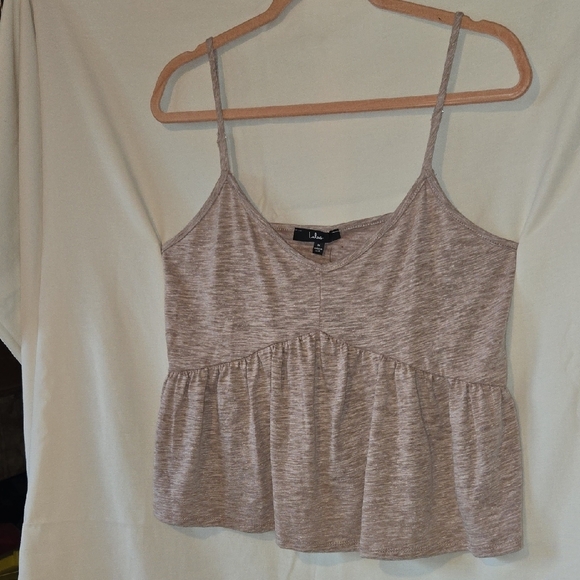 Lulu's Tan Peplum Tank Top Medium - Picture 4 of 8